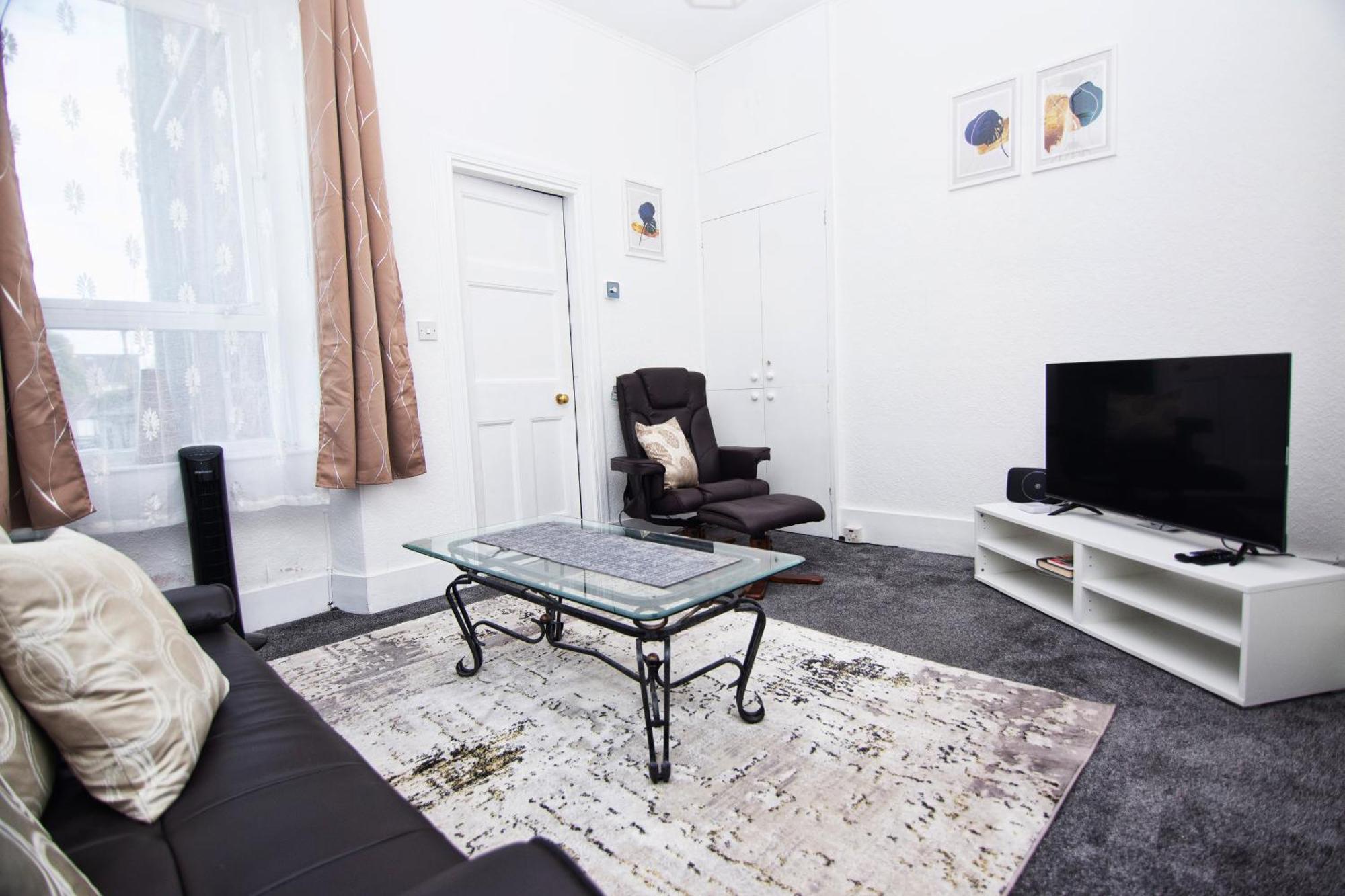 The Summit West End- Elegant Apartment With Free Parking In Prime Location Aberdeen Exterior photo